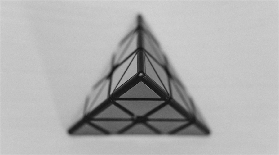 Solving the KYC Trilemma with RecognID